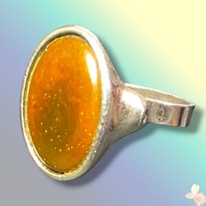 Vintage Style Oval Mood Ring Silver Tone Adjustable 7.5 956